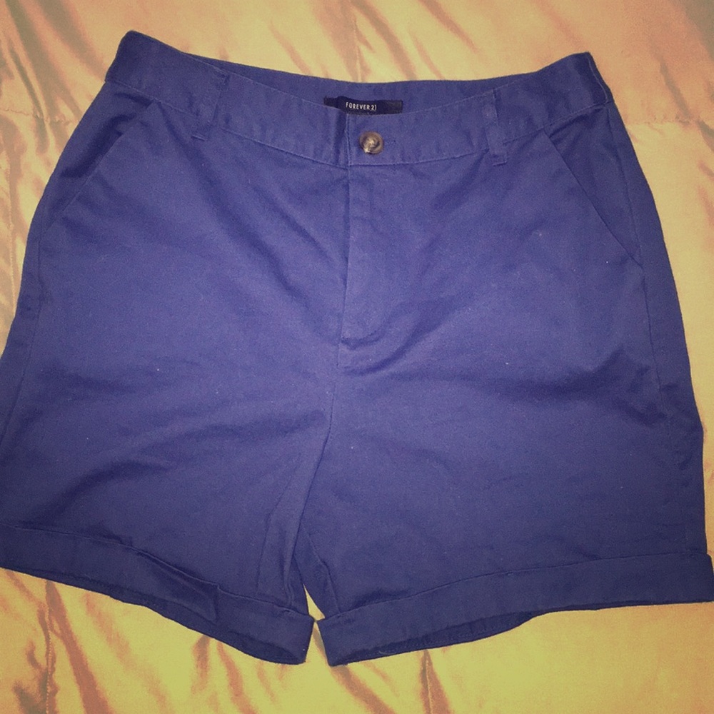 High waist mid length shorts
